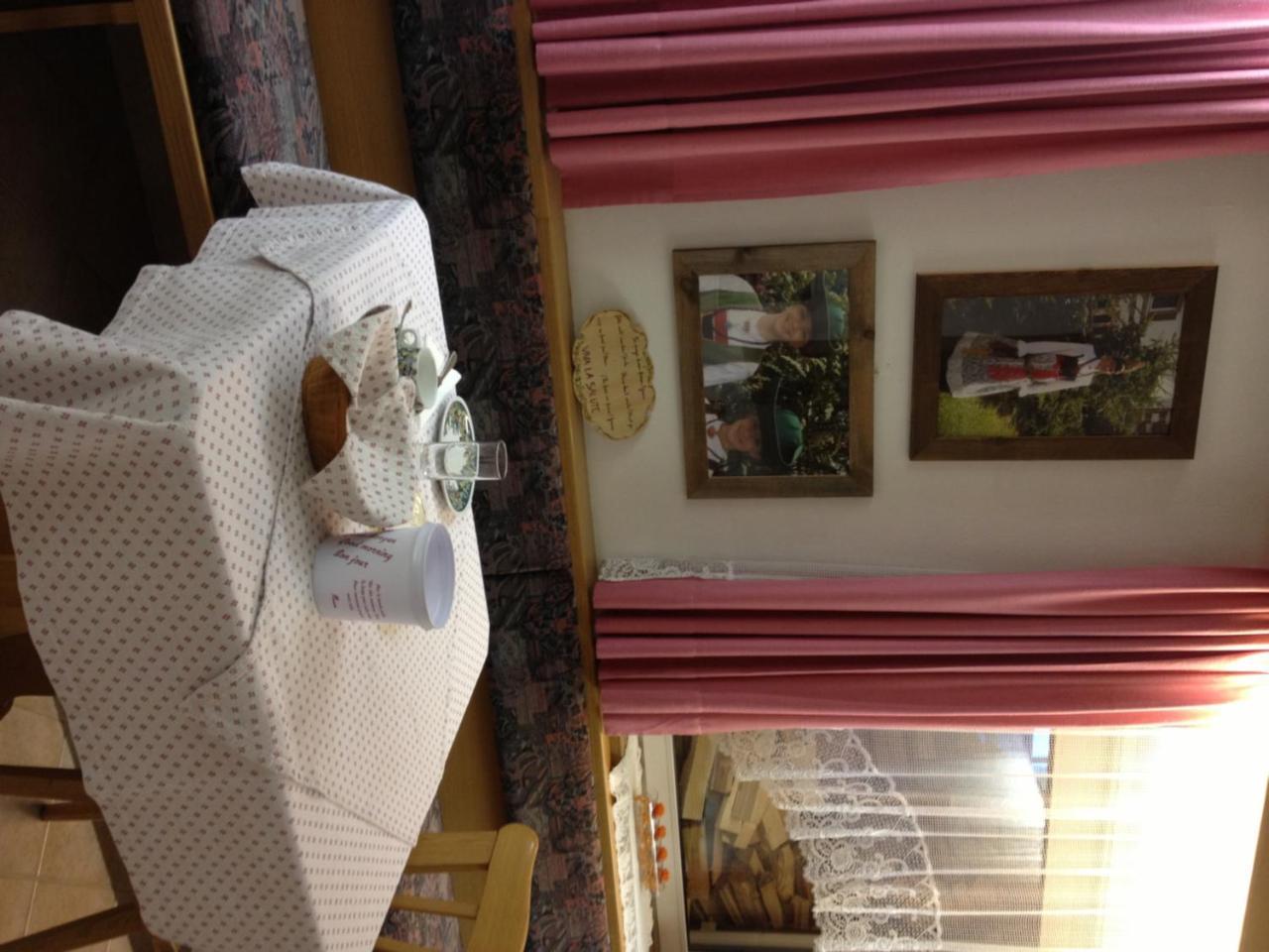 Garni Sayonara Hotel Selva di Val Gardena Bagian luar foto